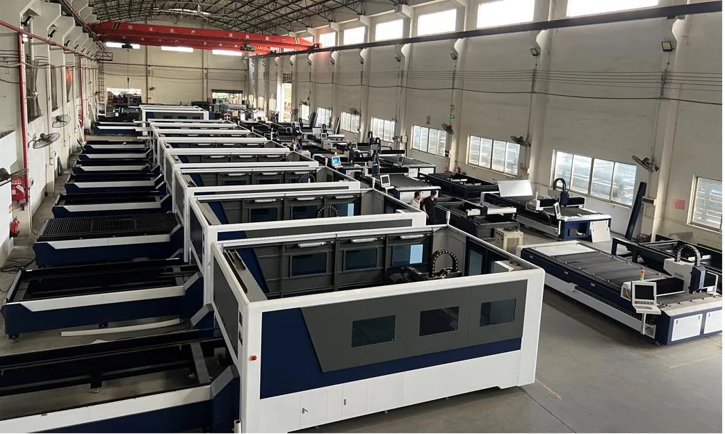 High Quality Carbon Iron Aluminum Metal Stainless Steel Cutting 1000W 1500W 2000W 3kw Fiber Laser Cutting Machine